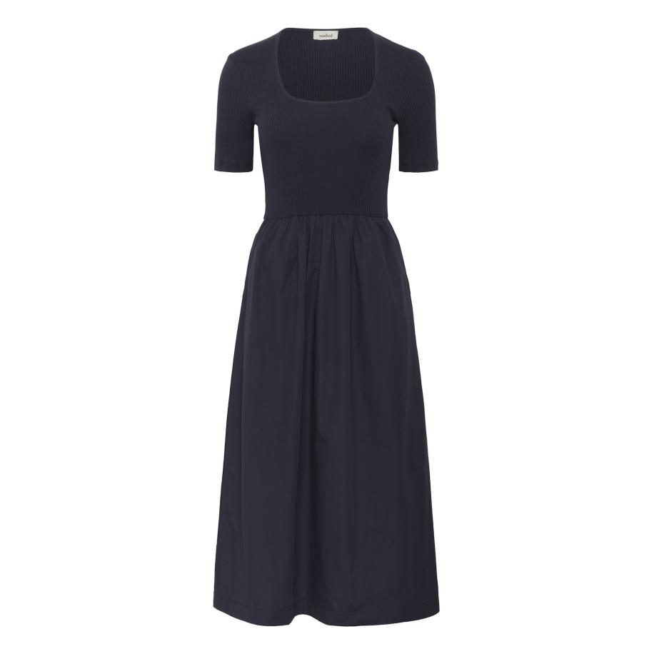 Soaked in Luxury SOAKED IN LUXURY Jurk Phoebe donkerblauw -