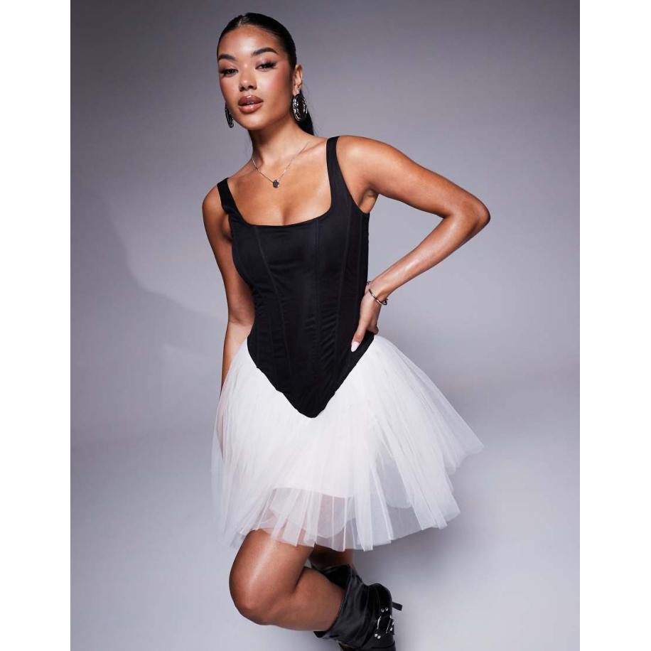 Lace & Beads Mini-jurk met verlaagde taille en korsetdetail in zwart en wit Zwart