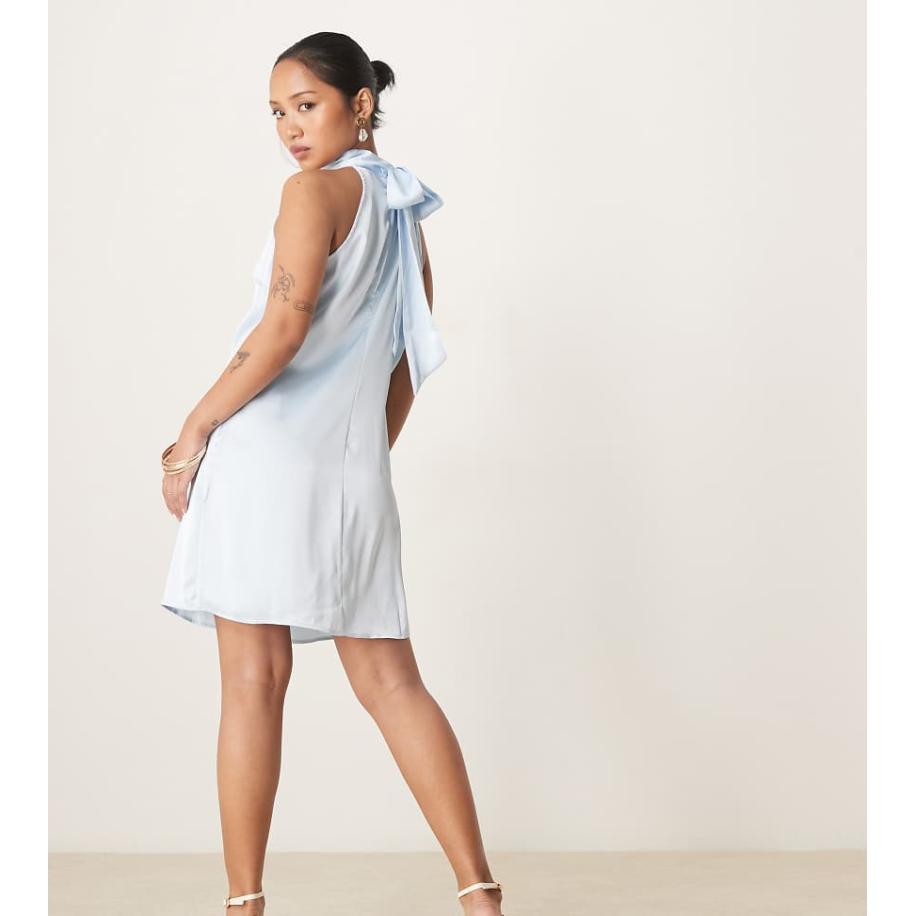 VILA Petite Satijnen mini halterjurk in pastelblauw Blauw