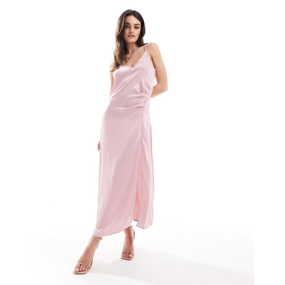 Vila Bruidsmeisjes Satijnen maxi jurk met gerimpelde zijkant in lichtroze Roze