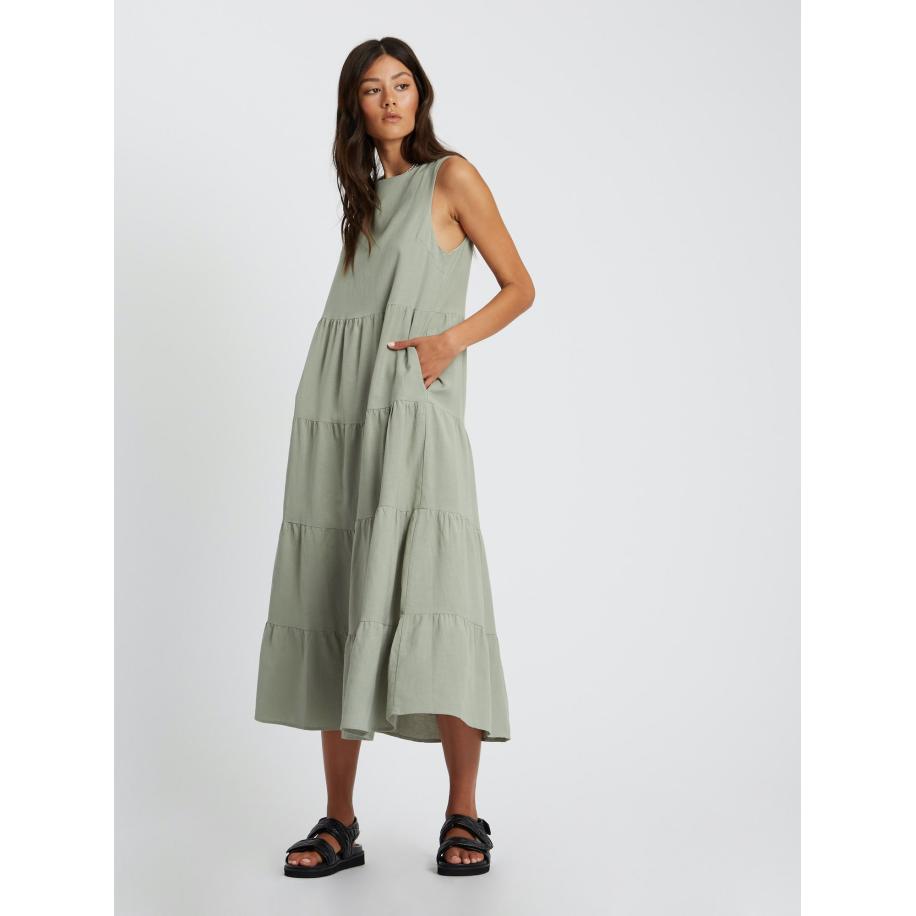 St MRLO Jurk Byron pastelgroen Groen