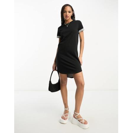 JDY Mini T-shirtjurk in zwart