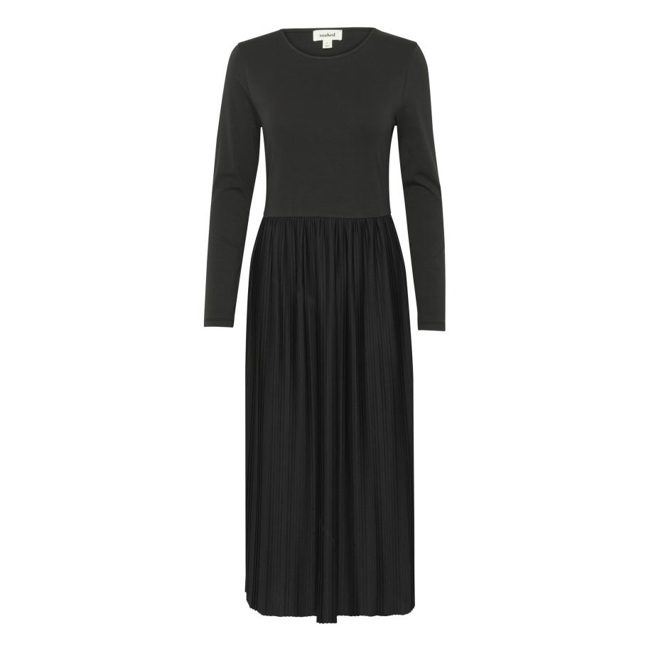 Soaked in Luxury SOAKED IN LUXURY Jurk Simone zwart -