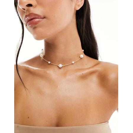 ASOS DESIGN Korte ketting met imitatieparels van gemengd formaat in goudkleur