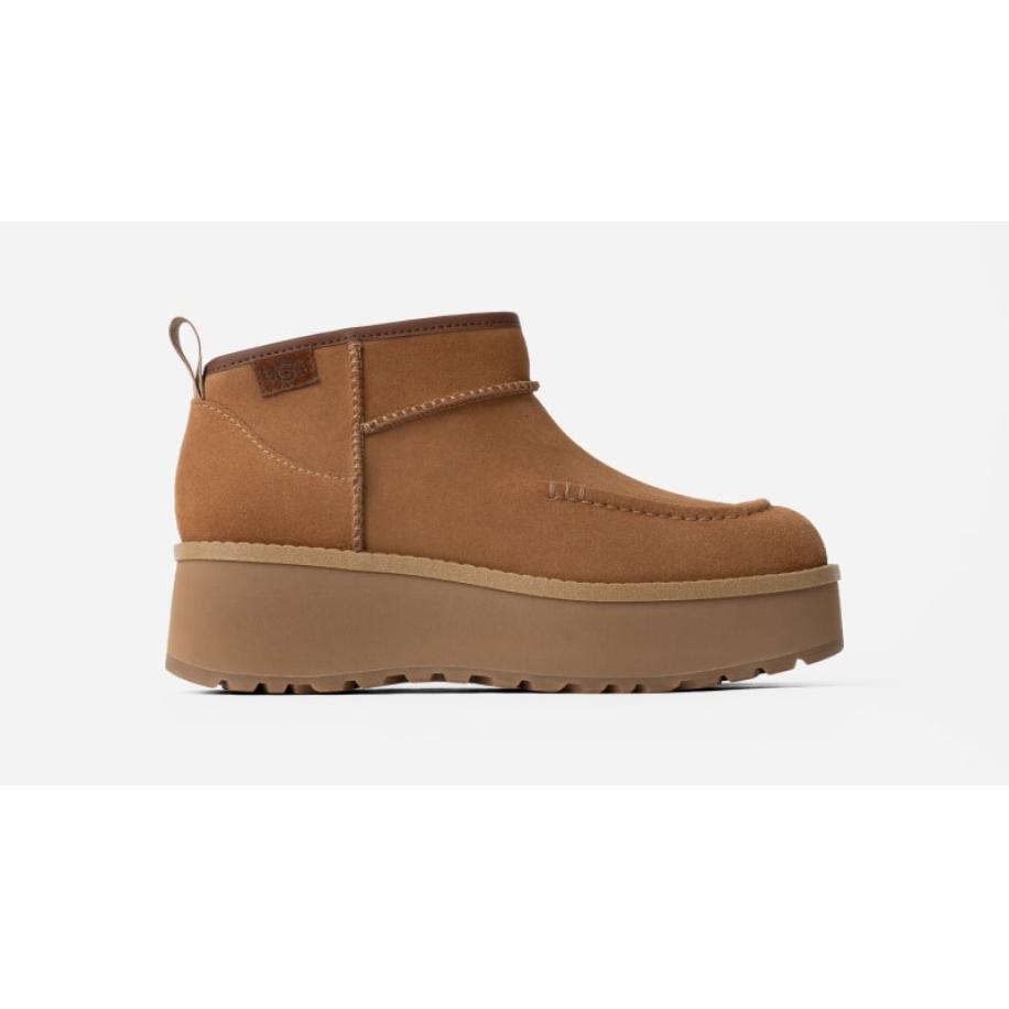 UGG® Cityfunc Ultra Mini-laars voor Dames in Brown, Maat 42, Suede Rood