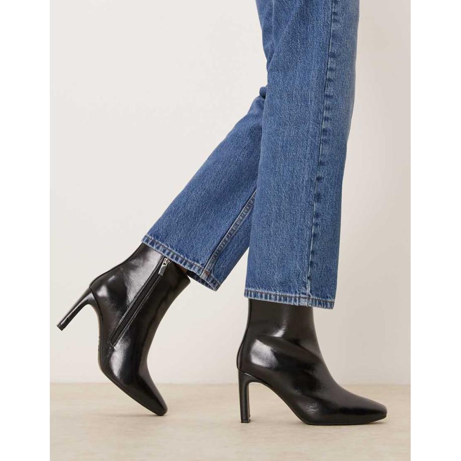 New Look Laarzen met hak en vierkante neus in zwart Zwart