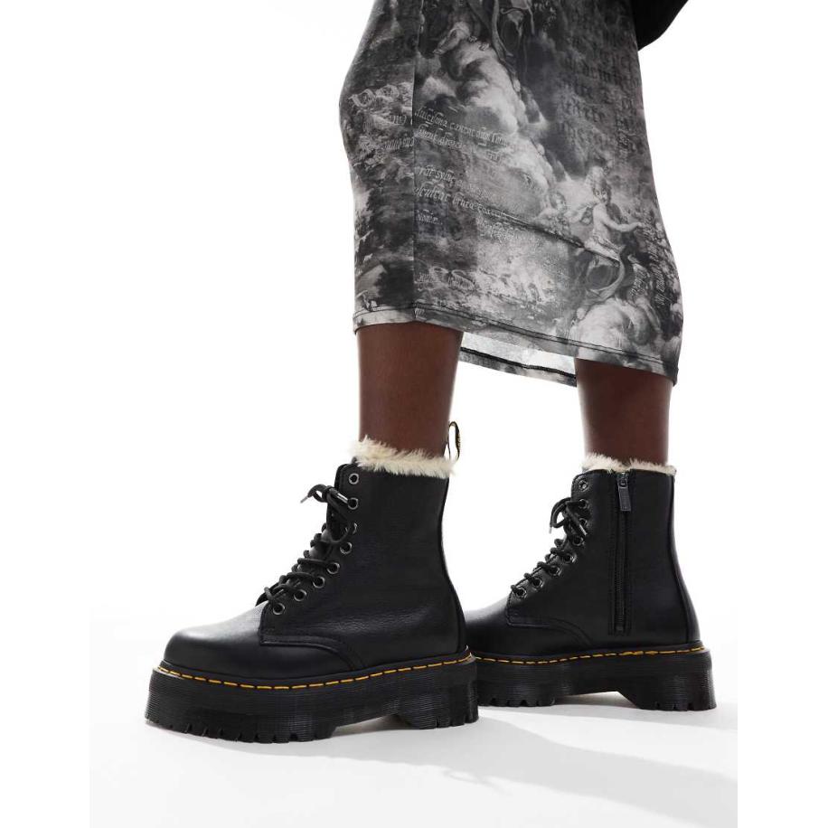 Dr Martens Jadon Laarzen met 8 oogjes en voering van imitatiebont in zwart Zwart