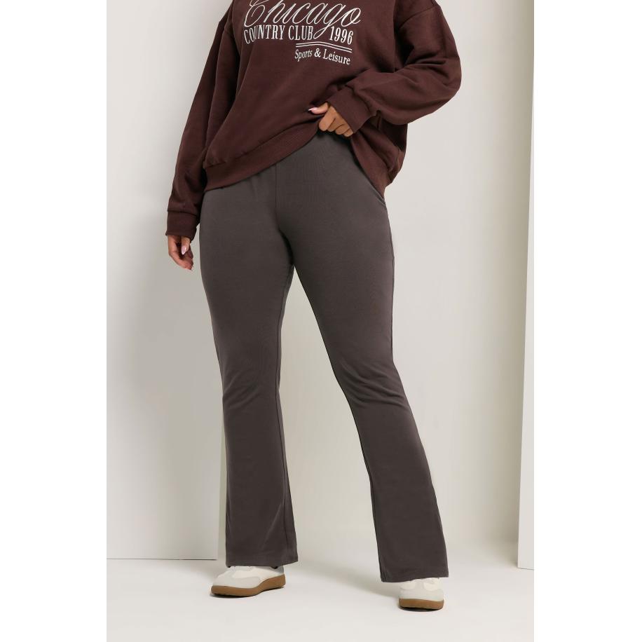 Yours Curve Bruine Uitlopende Legging Size 58-60 Bruin