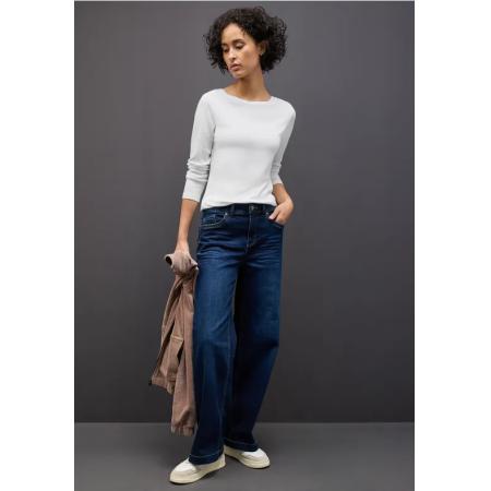 Stradivarius Denim short met scheuren in zwart