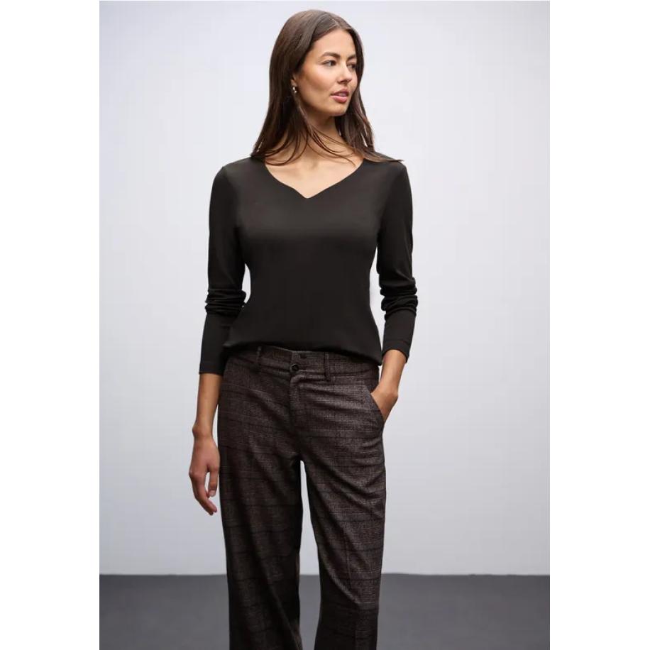 Street One Shirt met hartvormige halslijn Bruin