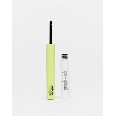 Made by Mitchell Graph-Ink Liner Eyeliner in 'Milk'-Wit