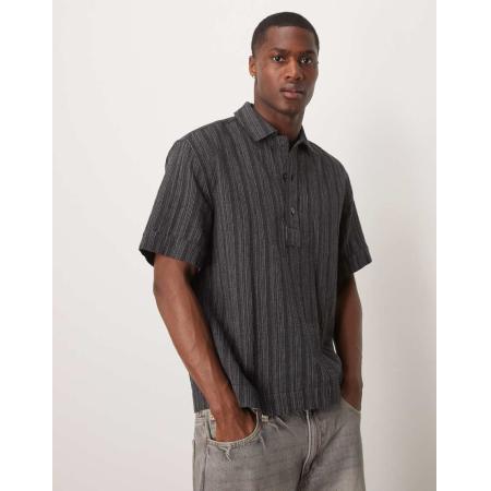 Abercrombie & Fitch - Overhemd met korte mouwen, knoopsluiting en linnen in zwart