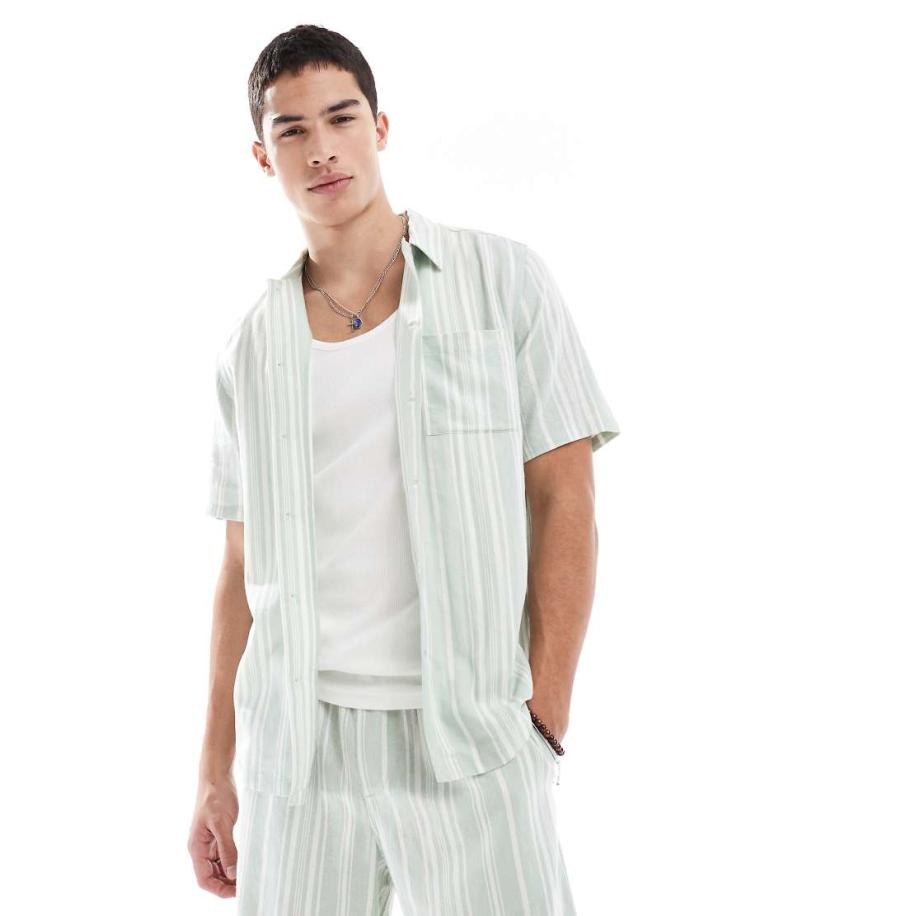 New Look - Gestreept overhemd van linnenmix in groen, deel van co-ord set Groen