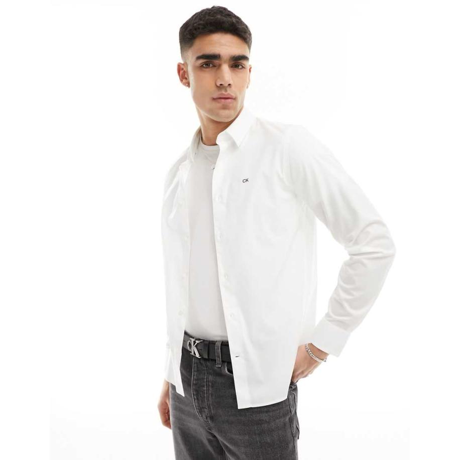 Calvin Klein - Smal poplin overhemd met stretch in wit Wit