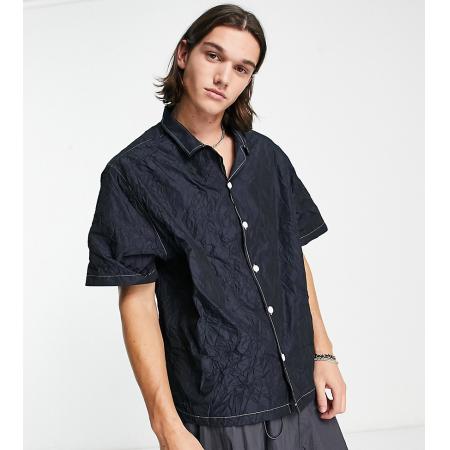 COLLUSION - Gekreukelde satijnen skater overhemd met contrasterende naden in zwart