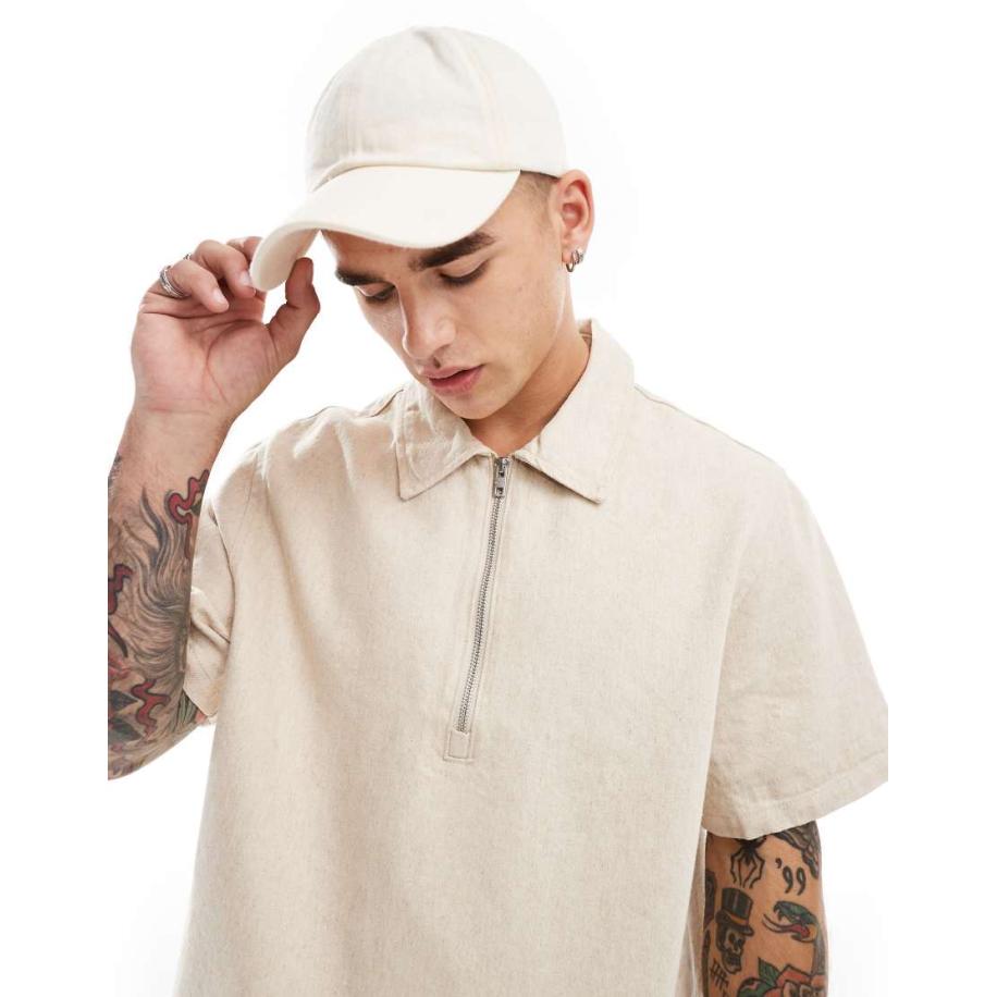 Weekday - Dejan - Poloshirt van zware linnenmix met korte mouwen en rits in beige-Neutraal Multicolor