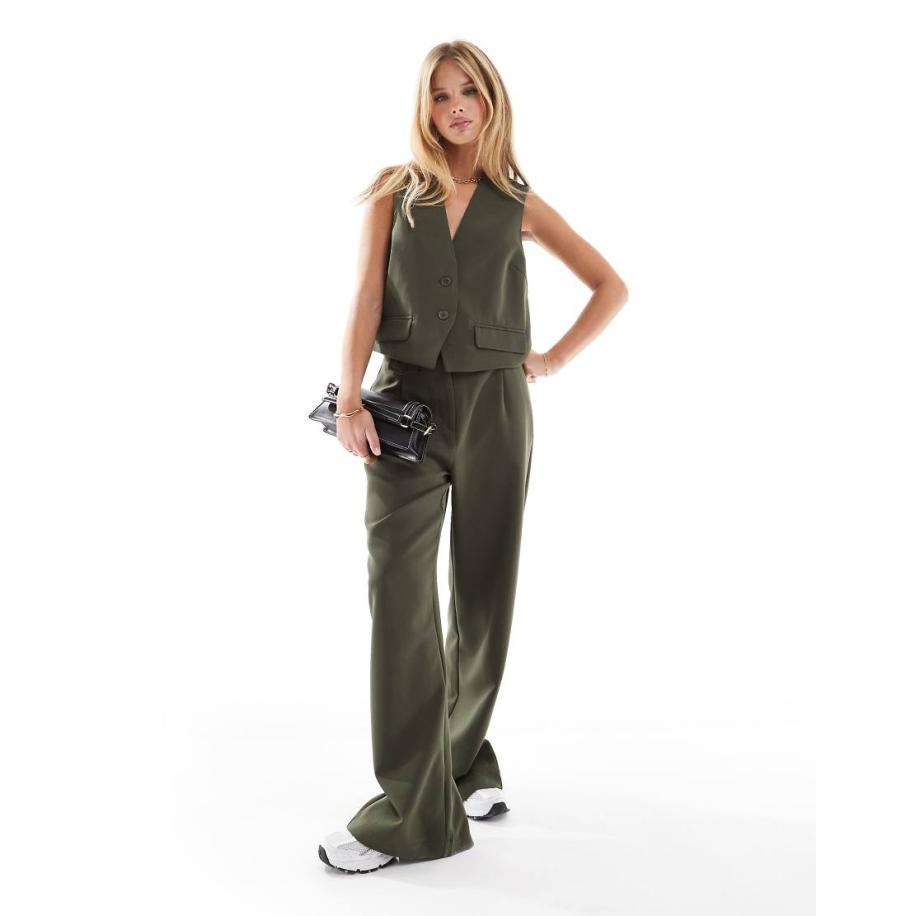 Pieces Elegante broek in kaki, deel van co-ord set-Groen Groen