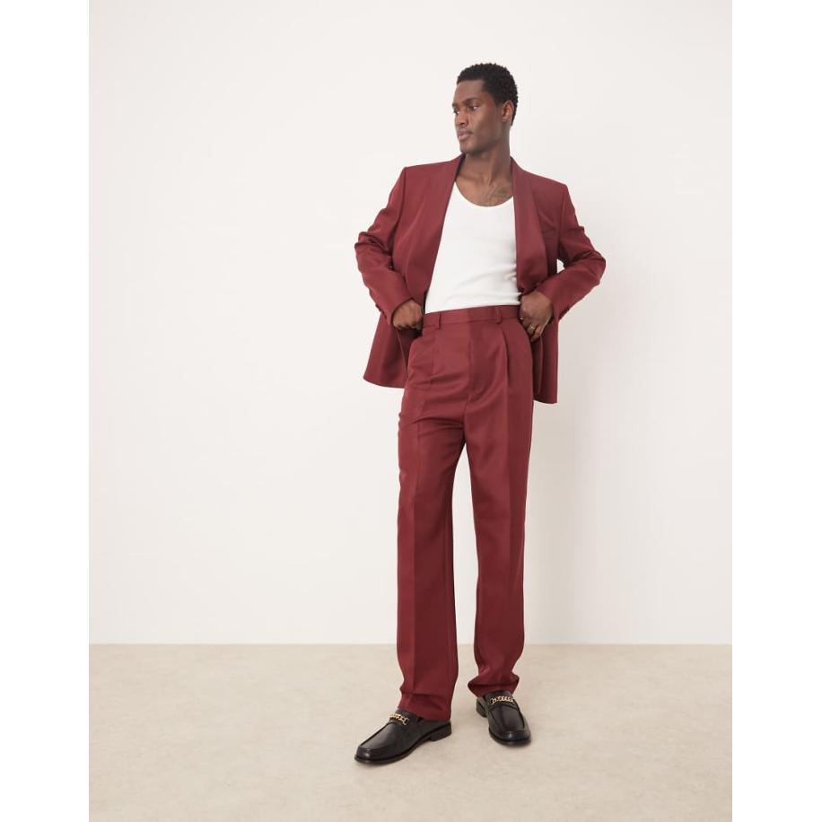 ASOS DESIGN - Pantalon met rechte pijpen van mat satijn in bordeauxrood Rood