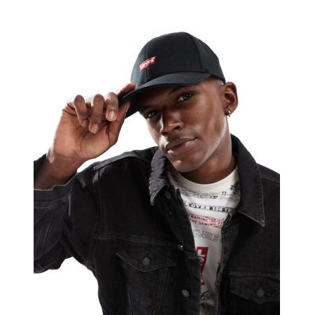 Levi's - Flexfit - Baseballpet met vleermuislogo in zwart