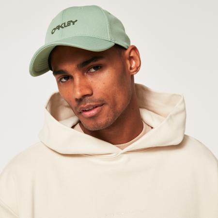 Oakley Men's 6 Panel Stretch Metallic Hat