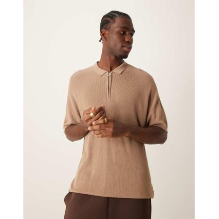 New Look - Polo met korte mouwen en 1/4 rits in camel-Neutraal