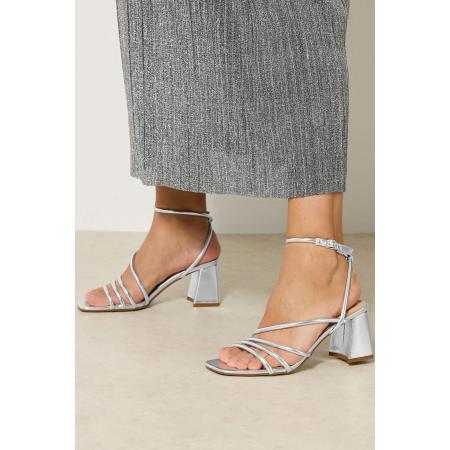 Yours Zilveren Asymmetrische Blokhakken Met Bandjes In Standaard Pasvormsize Standard > 41