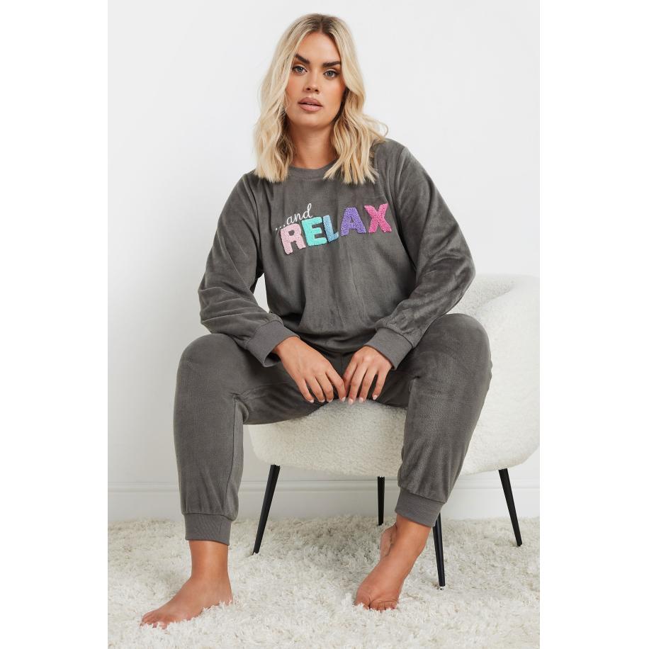 Yours Loungeset Met 'And Relax' Slogan In Grijs Size 66-68 Grijs