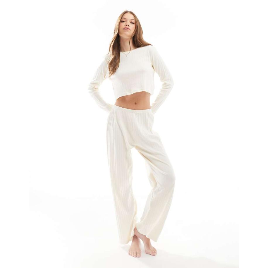 Wednesday's Girl Ajourgebreide losse pyjamaset in crème-Wit Wit