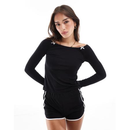 Cotton On Sleep Recovery Pyjamatop met boothals in zwart met strikjes