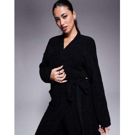 ASOS DESIGN Pluizige lounge-badjas in zwart