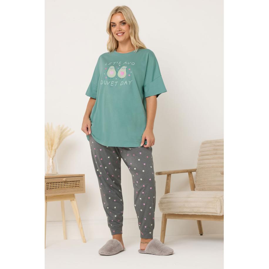 Yours Groene Lets Avo A Duvet Day Pyjamaset Met Omslagmanchetten Size 66-68 Groen