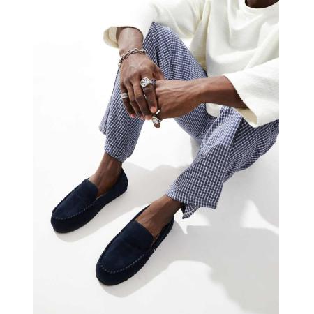 Tommy Hilfiger - Suède pantoffels met moccasin naad in marineblauw