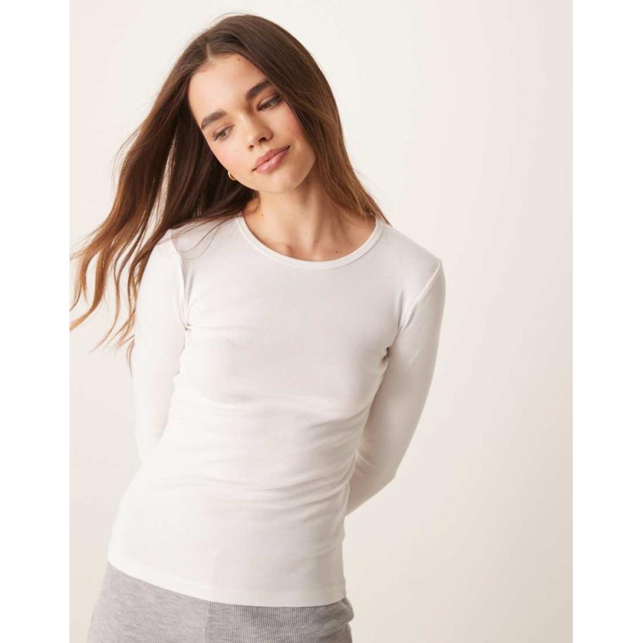 Gina Tricot Aansluitende jersey top met lange mouwen in gebroken wit Wit