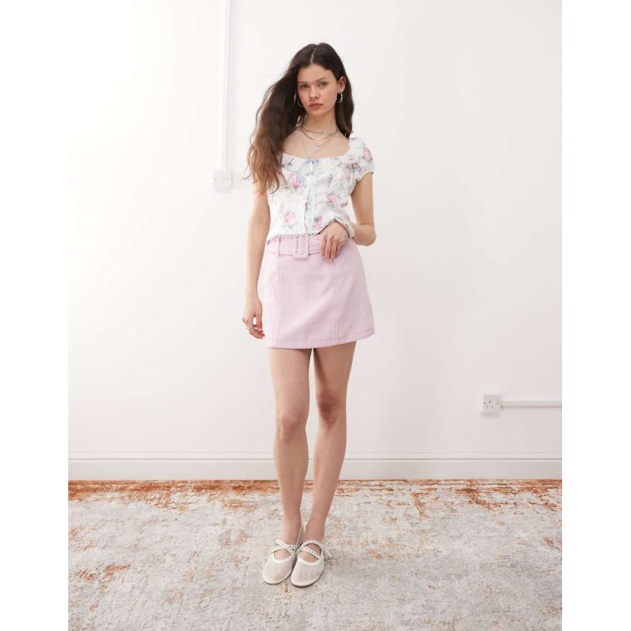 Miss Selfridge Minirok van bouclé met riem in roze Roze