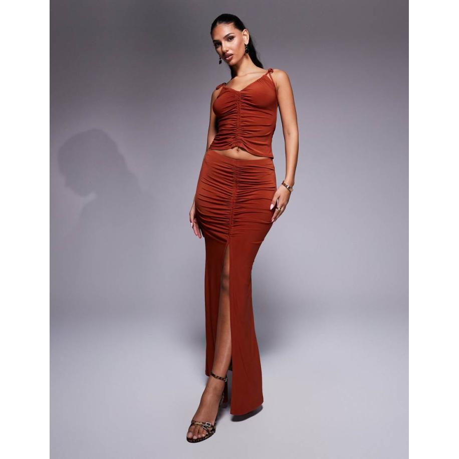 ASOS DESIGN Maxirok met gerimpelde voorkant en split in roestbruin, deel van co-ord set Bruin