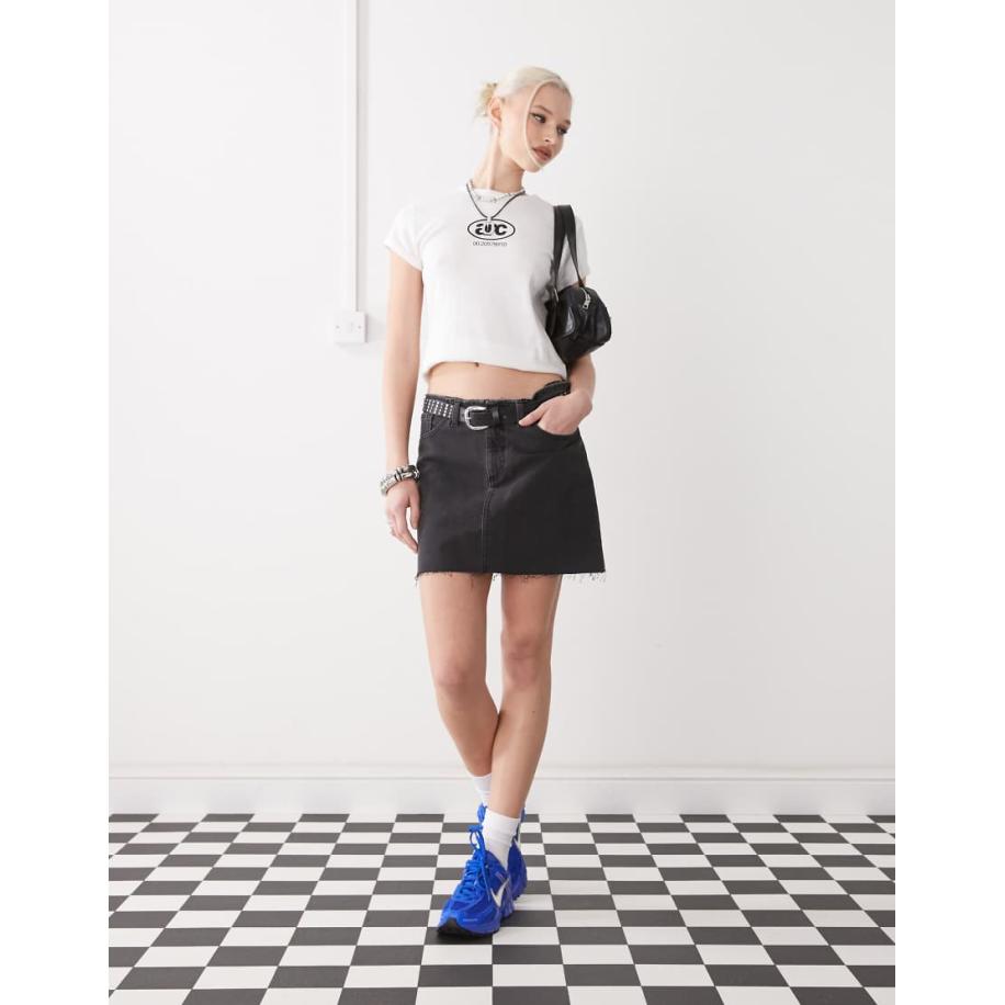 COLLUSION Mini rok met ruwe zoom in gewassen zwart Zwart