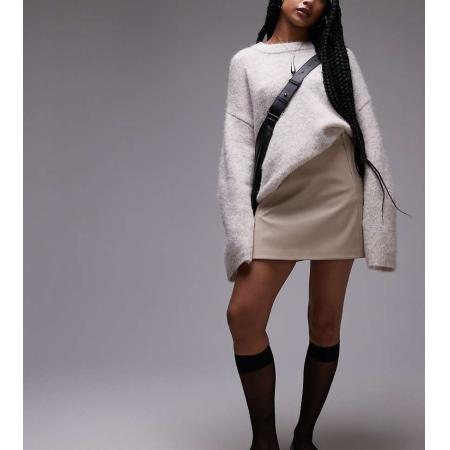 Topshop Petite Mini rok van imitatieleer met ongelijke zoom in lichtbruin-Neutraal