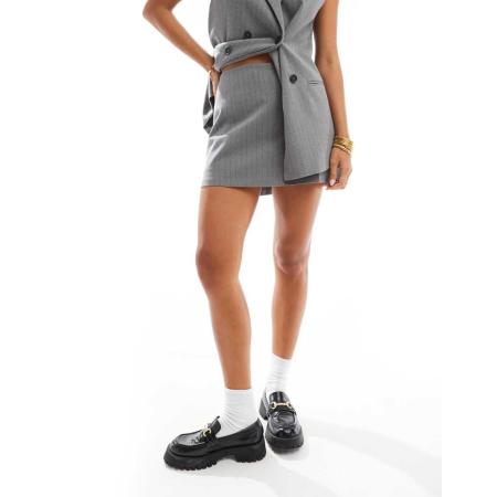 Stradivarius Jaren 90 minirok met krijtstreep in grijs, deel van co-ord set