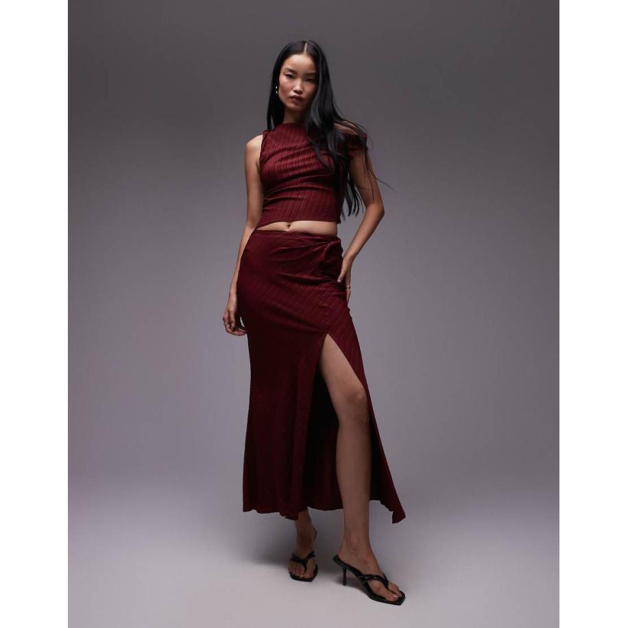 Topshop Gerimpelde maxirok in bordeauxrood, deel van co-ord set Rood