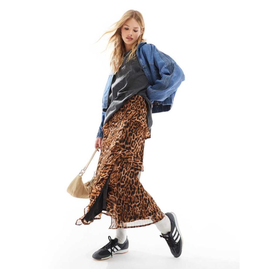 Wednesday's Girl Luchtige midirok met luipaardprint in bruin Bruin