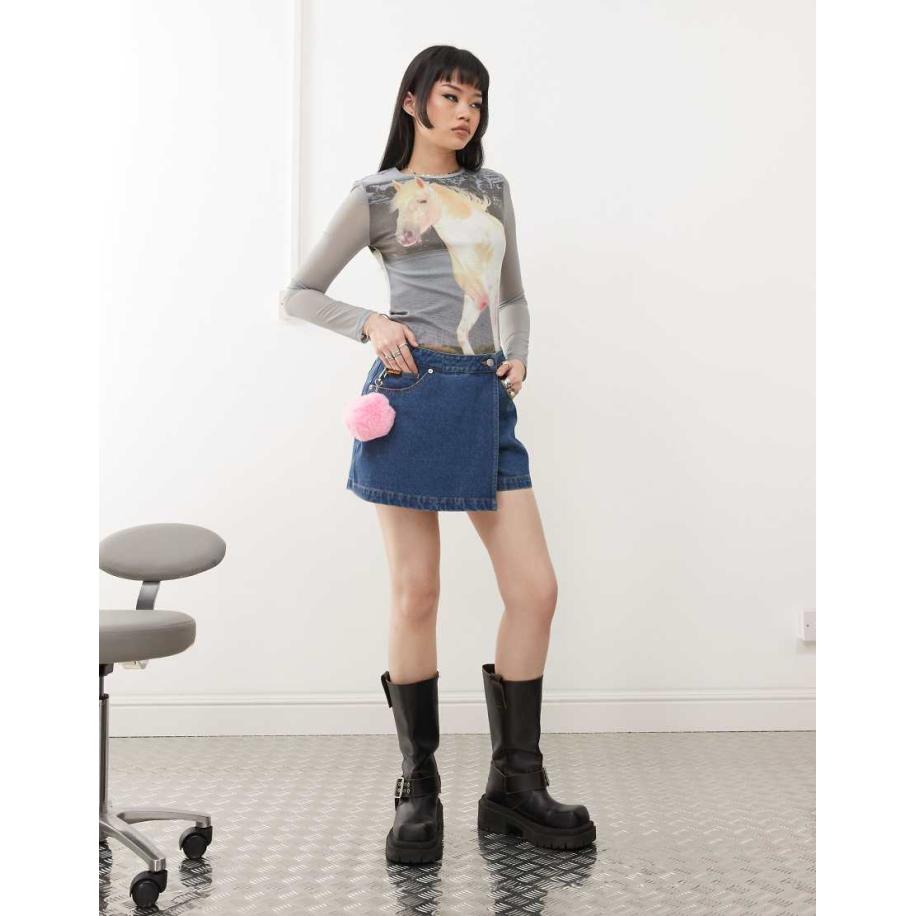 Santa Cruz Denim skort met overslag en logo in donkere wassing blauw Blauw