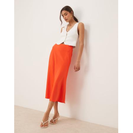 YAS Satijnen midi rok in tomatenrood