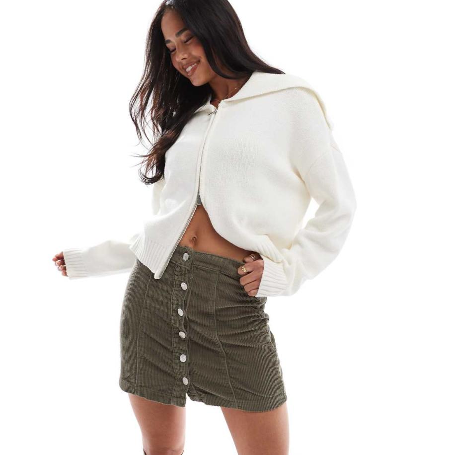 DTT Jordan Minirok van corduroy met knopen aan de voorkant in donker kaki-Groen Groen