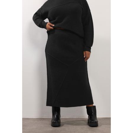 Yours Curve Zwarte Asymmetrische Gebreide Maxirok Size 58-60