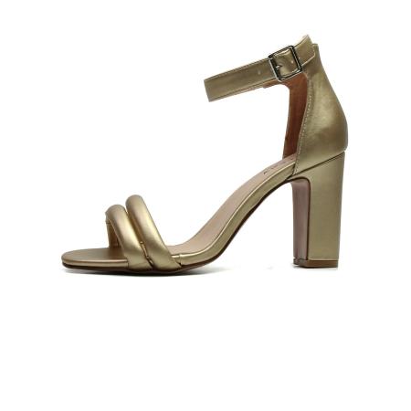 Celena Celena Sandalen met riem Chelsie goud