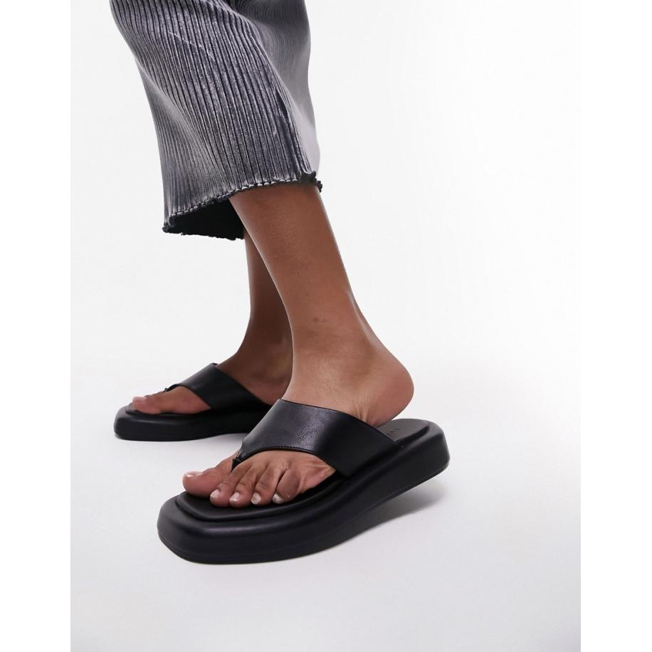 Topshop Jonah Sandalen met teenstuk en voetbed in zwart Zwart