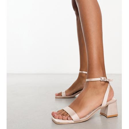 Be Mine Bruidskleding Ruhi Sandalen met brede pasvorm en lage blokhak in beigeroze
