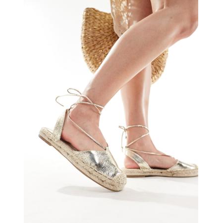 Stradivarius Raffia espadrilles in goud