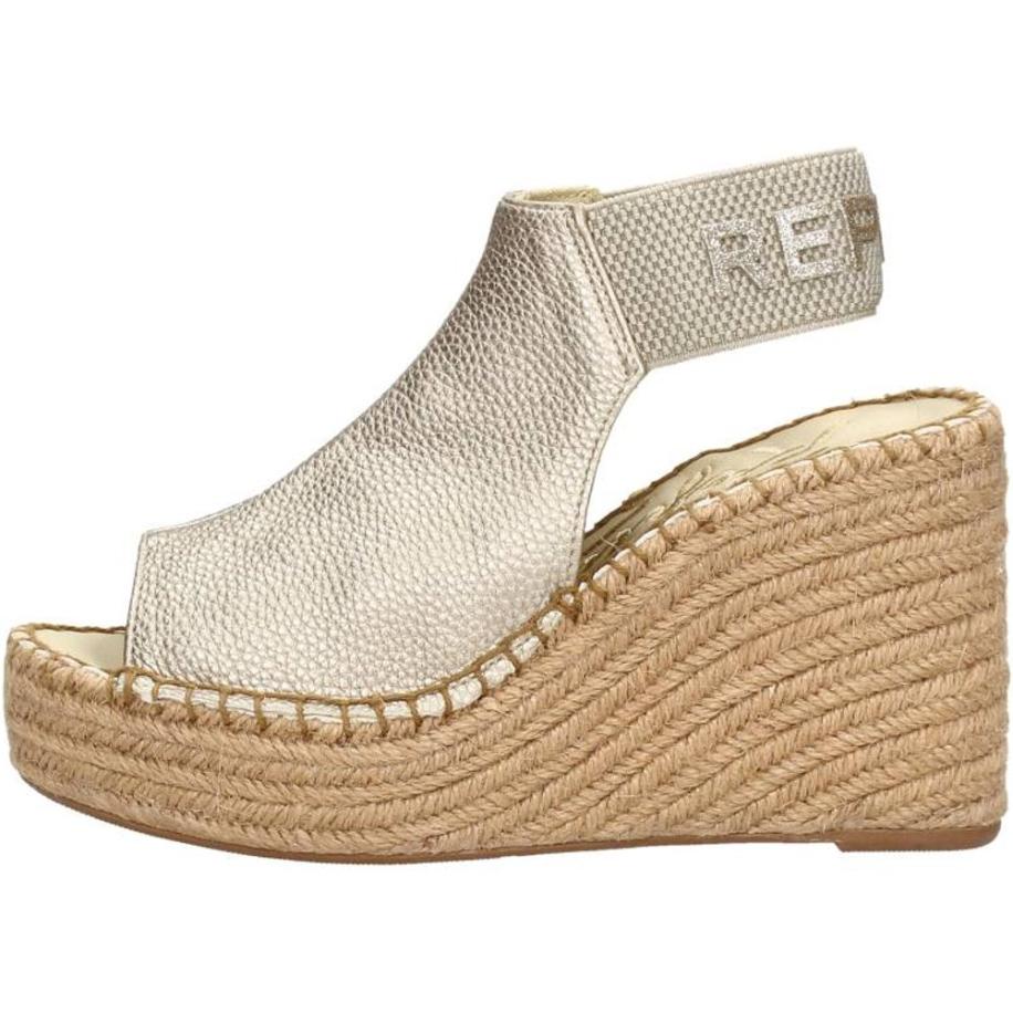 Replay - Jess Tyne Goud