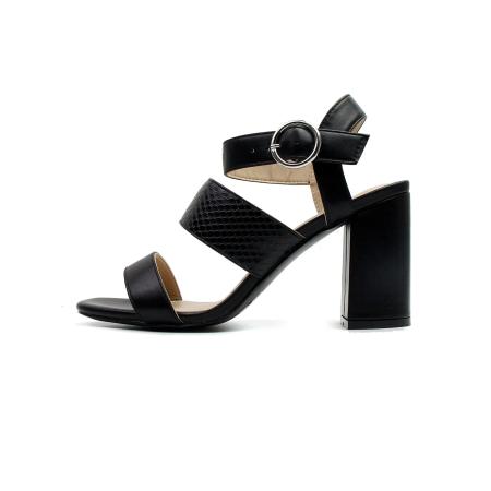 Celena Celena Sandalen met riem Charlyn zwart